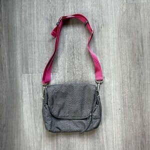 Lululemon Purse (with many pockets!)